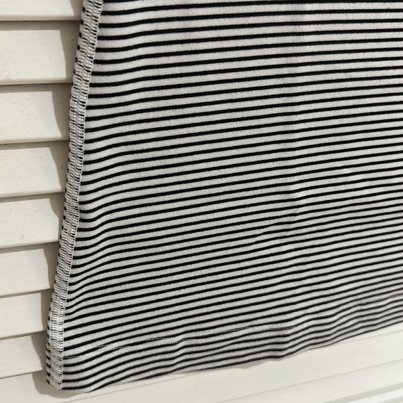 Top - Picture 3 of 7